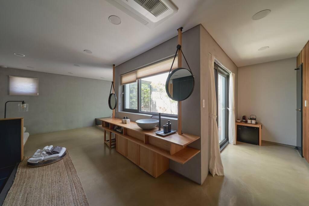 Scenery After Rain Bed & Breakfast Yangyang Exterior photo