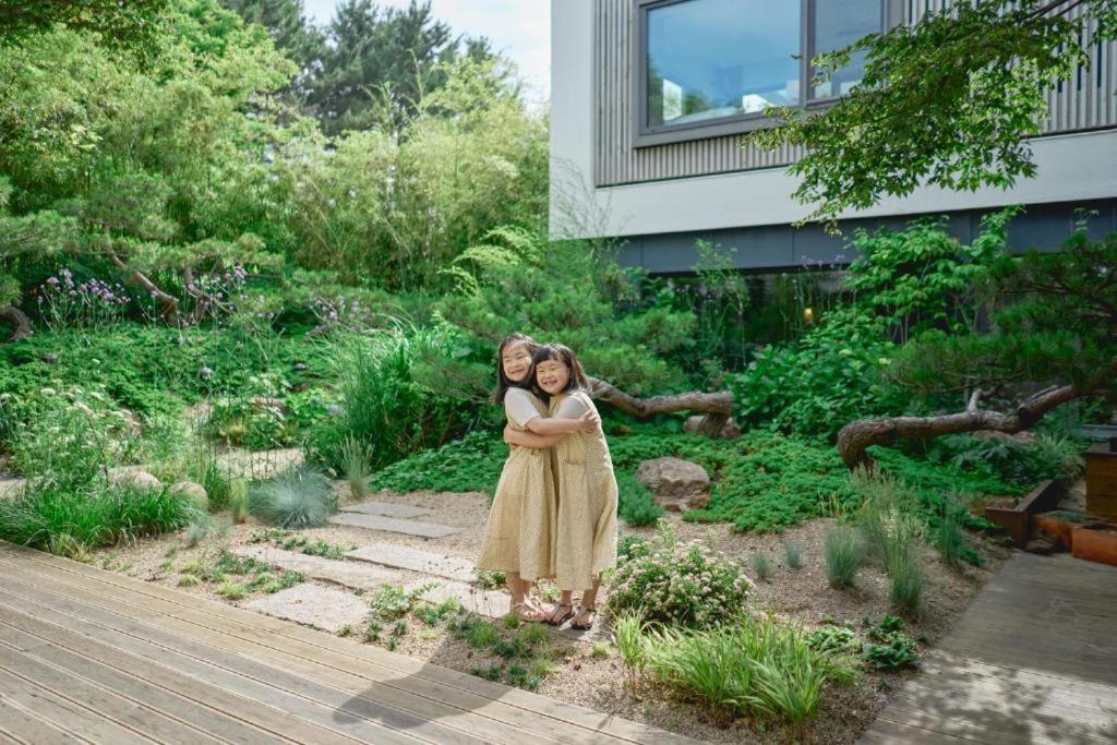 Scenery After Rain Bed & Breakfast Yangyang Exterior photo